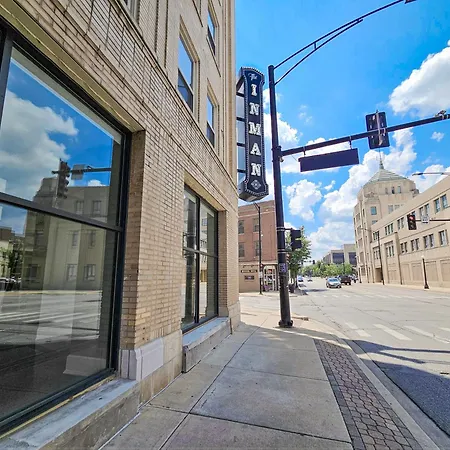 Luxurious 1 Bed 1 Bath Stay At The Historic Inman