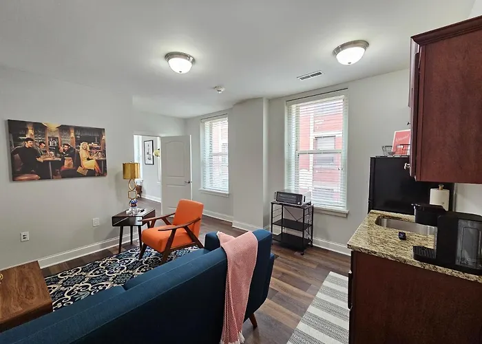 Luxurious 1 Bed 1 Bath At The Historic Inman *